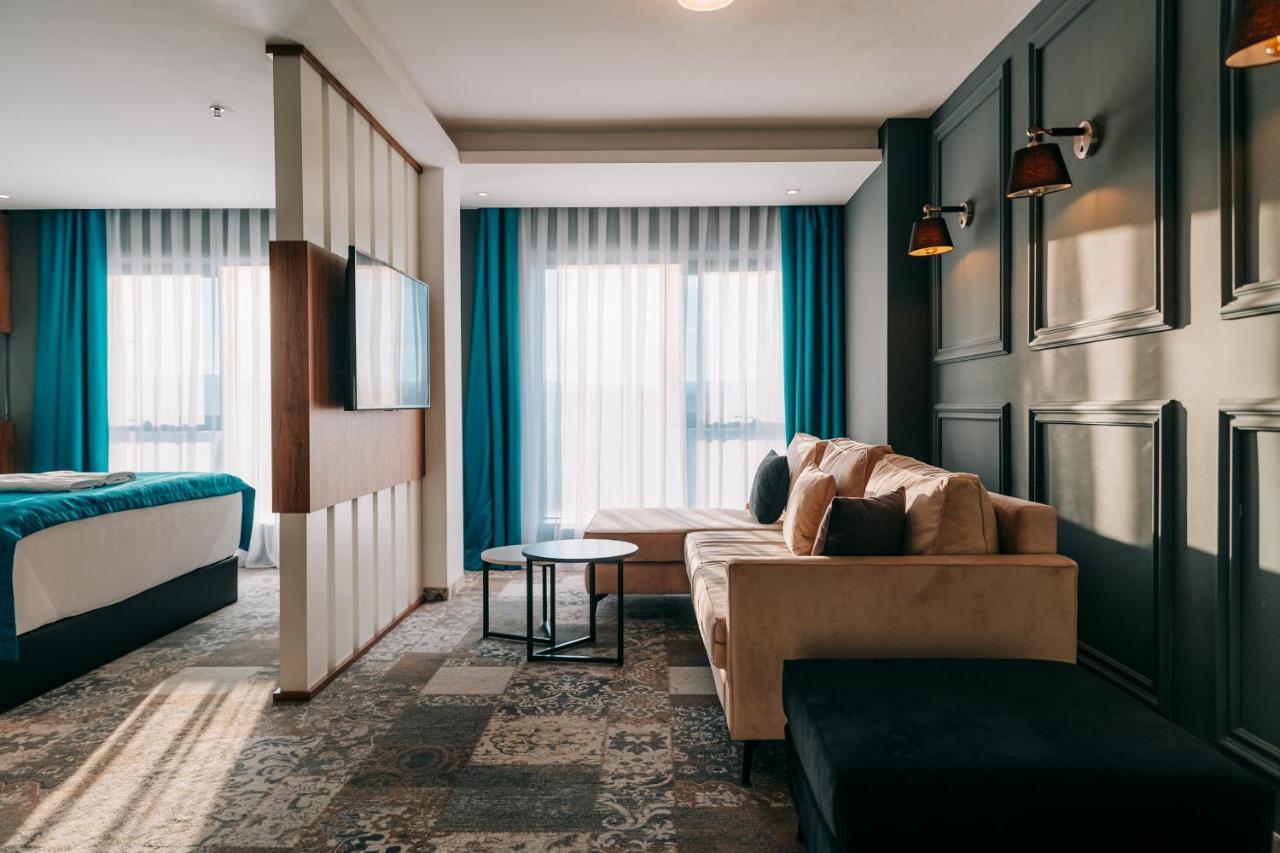 Palace Hotel & Spa Косовська Митровиця Екстер'єр фото